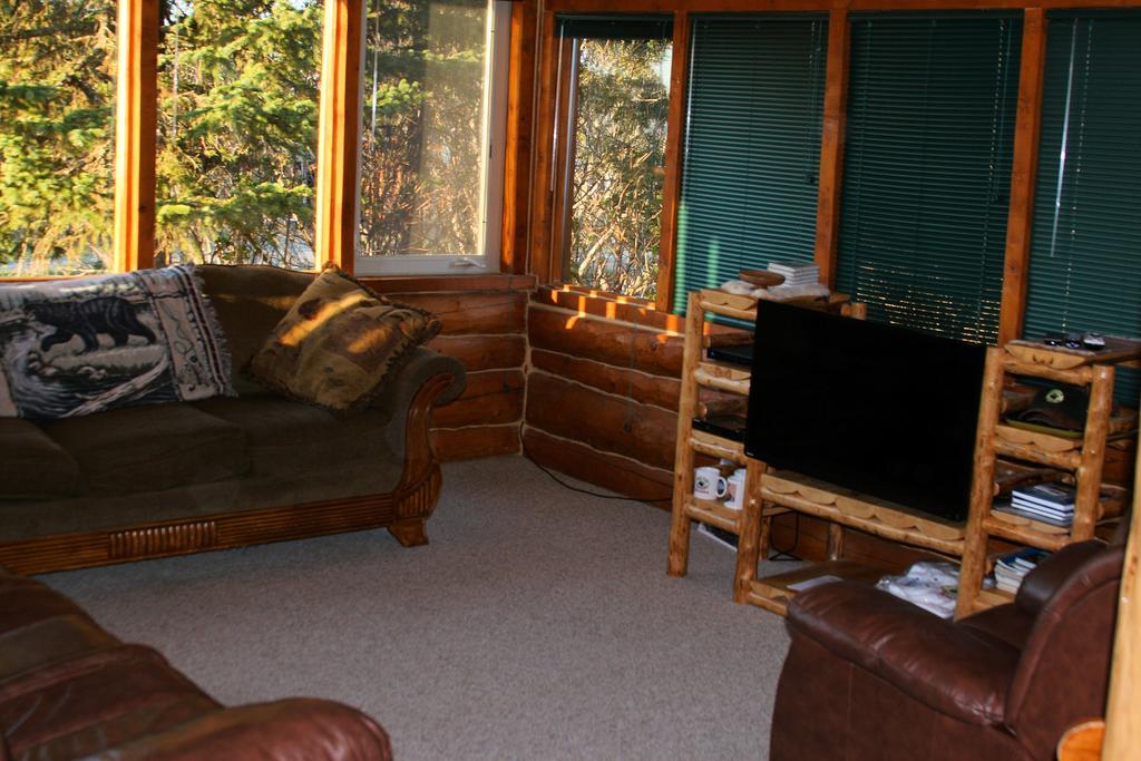 Bear Den Vacation Home Anchor Point Bilik gambar